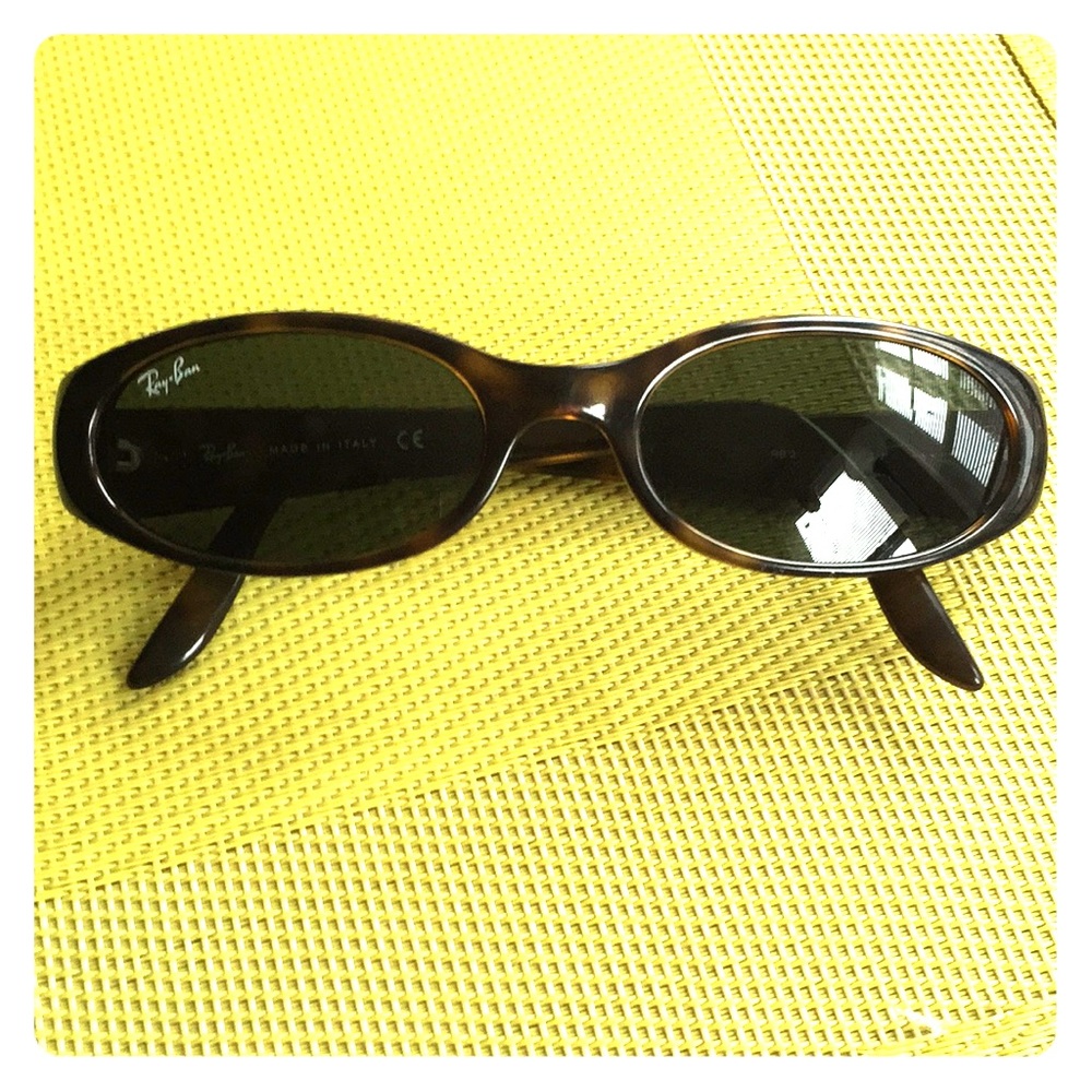 Ray Ban 2128 Brown Tortoise Sunglasses